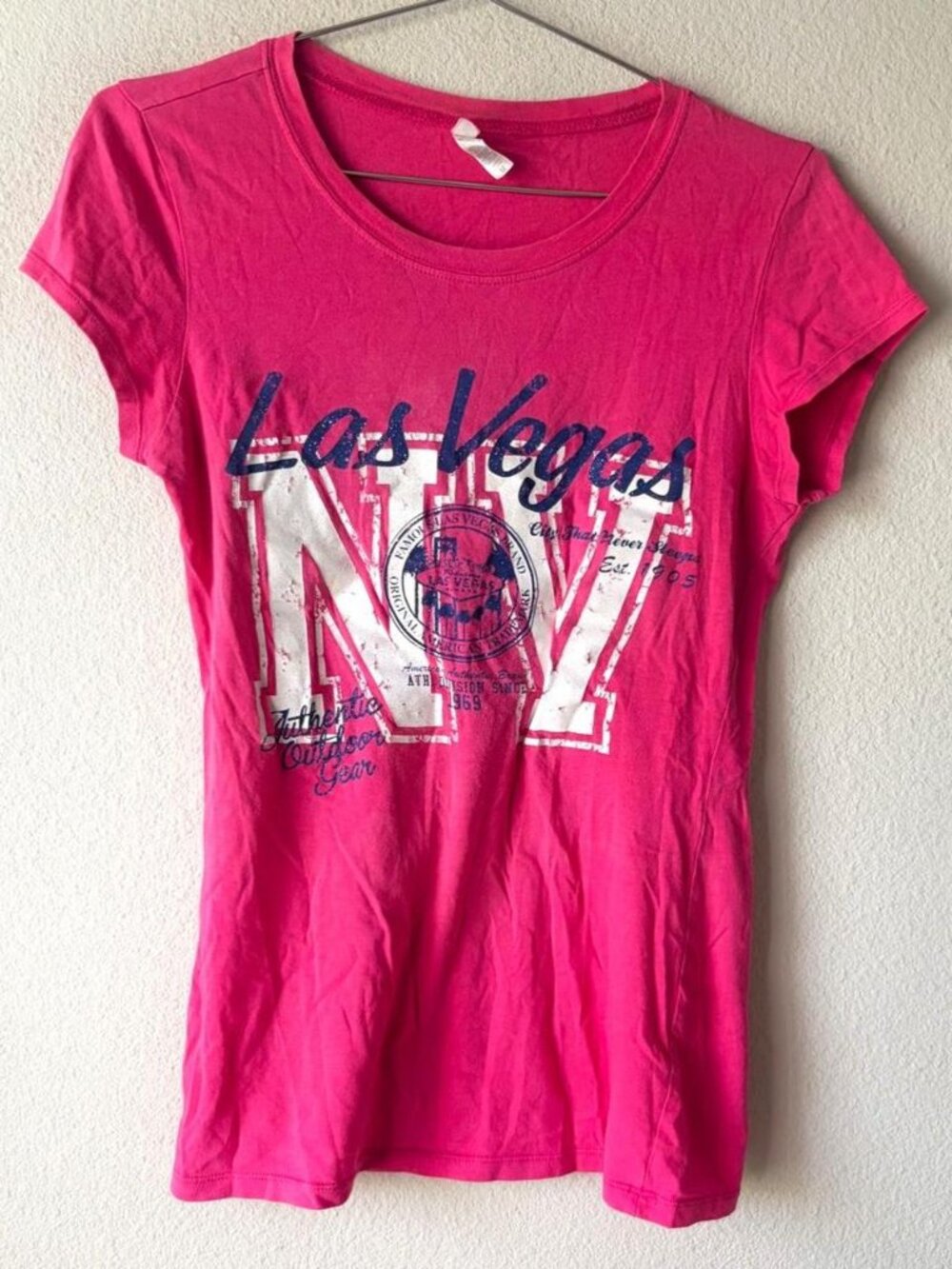 Las Vegas pink glitter print tee shirt top Women's Medium